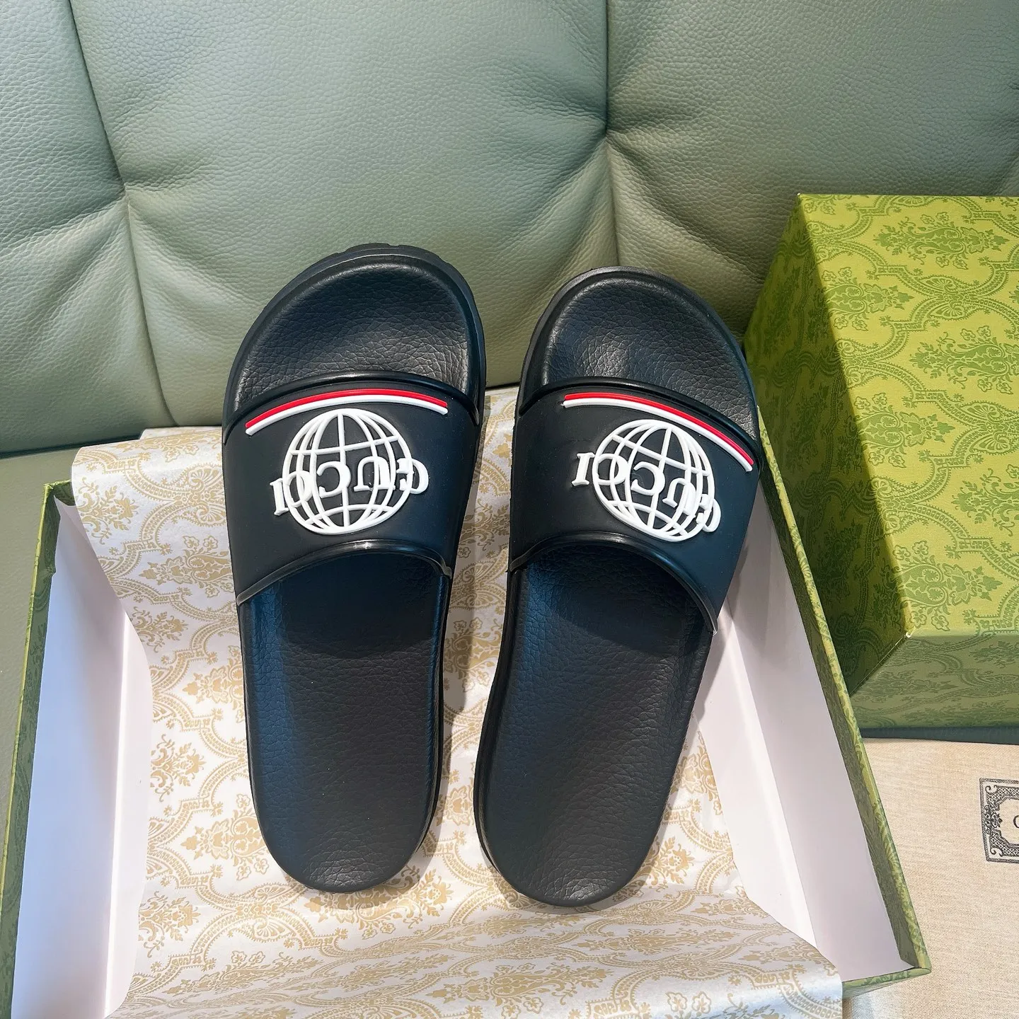 Men's Men's Shoes 130🐮🐮Gucci Gucci Slippers Gucci 2024 latest beach sandals slippers Original molding double G LOGO Original molding consistent Outsole: Men's Men's Shoes u double-layer outsole Size: 35-46